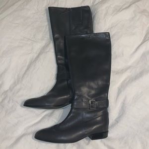 Gray riding boot